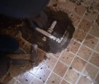 龙子湖卫生间漏水维修公司为您分享下卫生间渗水如何处理及注意事项